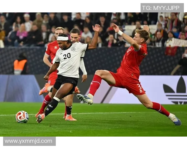 苏格兰与北爱尔兰的足球对决分析及历史交锋回顾 苏格兰与北爱尔兰的足球对决分析及历史交锋回顾