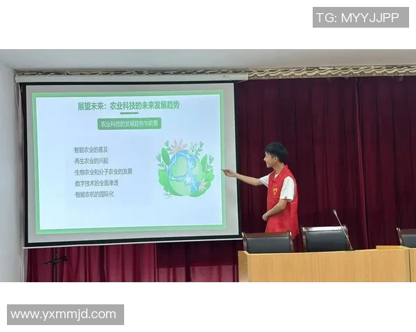 李泓澎的成长之路与未来展望:从学术研究到社会实践的全面探索 李泓澎的成长之路与未来展望:从学术研究到社会实践的全面探索