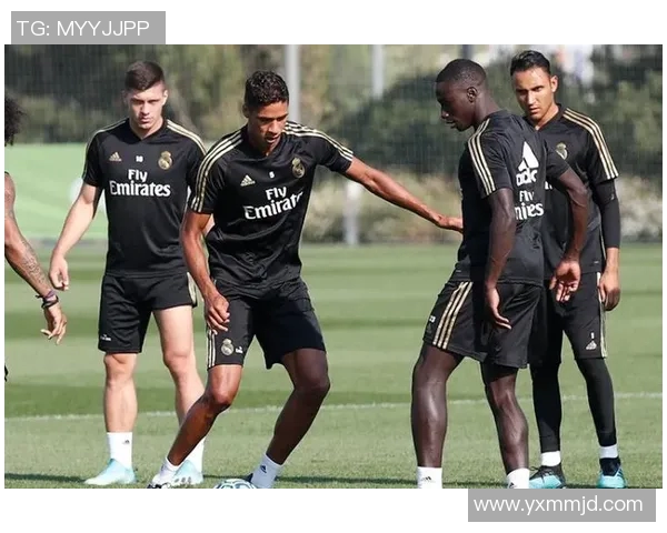 横滨FC迎战赞岐挑战赛季巅峰对决全力争胜展现实力 横滨FC迎战赞岐挑战赛季巅峰对决全力争胜展现实力