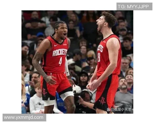 2017年季后赛火箭与勇士的激烈对决回顾与分析