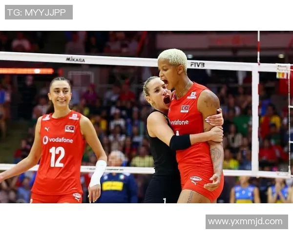 泰国女排对阵意大利女排精彩直播全程回顾与赛况分析