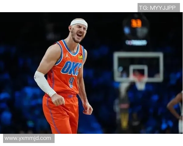 亚历克斯卡鲁索的篮球之路与职业生涯的辉煌成就解析 亚历克斯卡鲁索的篮球之路与职业生涯的辉煌成就解析