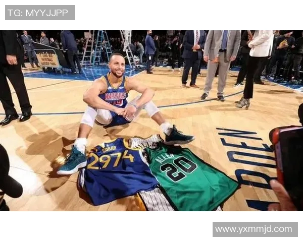 季后赛激战勇士对决快船精彩直播全程回顾与分析